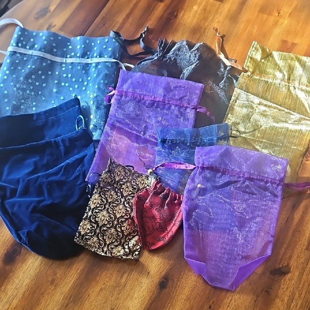 Assorted Colorful Drawstring Gift Bags. QTY 10